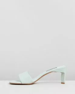 Senso Maisy VII Elderflower -Sandals Sales Shop http3A2F2Fstatic.theiconic.com .au2Fp2Fsenso 7439 6134101 3