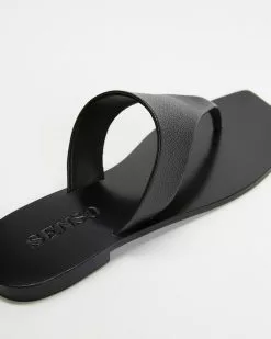 Senso Giulia I Ebony -Sandals Sales Shop http3A2F2Fstatic.theiconic.com .au2Fp2Fsenso 7668 2665611 4