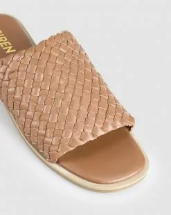 Siren Coco Tan Leather -Sandals Sales Shop http3A2F2Fstatic.theiconic.com .au2Fp2Fsiren 1710 3885441 4