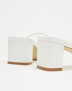Sol Sana Lottie Mules White Leather -Sandals Sales Shop http3A2F2Fstatic.theiconic.com .au2Fp2Fsol sana 2490 6332111 3