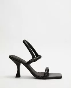 Sol Sana Corgi Heels Black