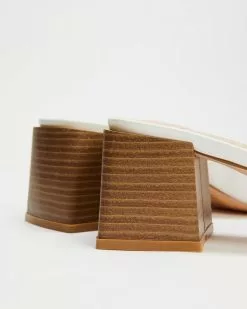 SPURR True Heels White Smooth -Sandals Sales Shop http3A2F2Fstatic.theiconic.com .au2Fp2Fspurr 1758 6515631 3