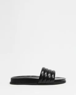 SPURR Ginni Comfort Slides Black Smooth