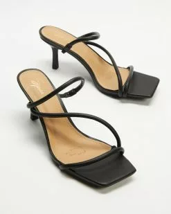 SPURR Tara Heels Black Smooth