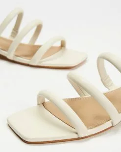 SPURR Damon Slides White Smooth -Sandals Sales Shop http3A2F2Fstatic.theiconic.com .au2Fp2Fspurr 3854 0815231 4