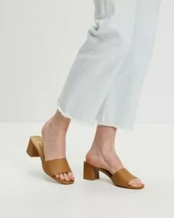 SPURR Rouse Heels Tan Pebble -Sandals Sales Shop http3A2F2Fstatic.theiconic.com .au2Fp2Fspurr 3926 1480031 3
