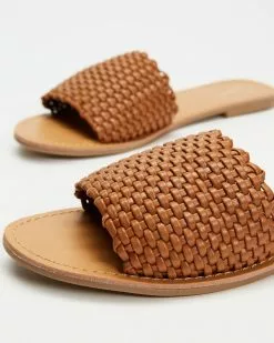 SPURR Tynn Sandals Tan Woven -Sandals Sales Shop http3A2F2Fstatic.theiconic.com .au2Fp2Fspurr 4020 6680031 4