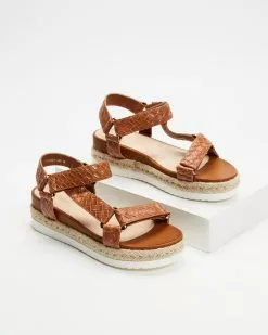 SPURR Coco Flatforms Brown -Sandals Sales Shop http3A2F2Fstatic.theiconic.com .au2Fp2Fspurr 4486 5375331 3