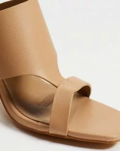 SPURR Finnick Heels Beige -Sandals Sales Shop http3A2F2Fstatic.theiconic.com .au2Fp2Fspurr 5741 7185631 4