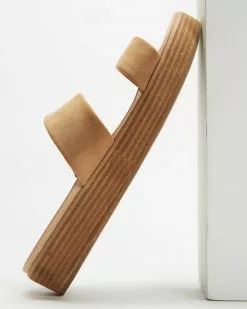 SPURR Riley Comfort Flatforms Tan Nubuck -Sandals Sales Shop http3A2F2Fstatic.theiconic.com .au2Fp2Fspurr 8223 8580031 4