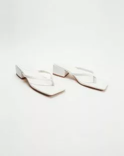 SPURR Aaron Heels White Smooth -Sandals Sales Shop http3A2F2Fstatic.theiconic.com .au2Fp2Fspurr 9394 4185631 3