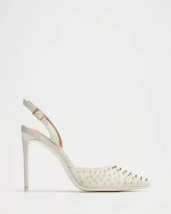 Steve Madden Revives Off-White