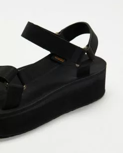 Teva Flatform Universal Up Leather - Women's Black -Sandals Sales Shop http3A2F2Fstatic.theiconic.com .au2Fp2Fteva 6479 8894421 5