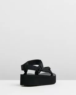Teva Flatform Universal - Women's Black -Sandals Sales Shop http3A2F2Fstatic.theiconic.com .au2Fp2Fteva 8792 753466 3