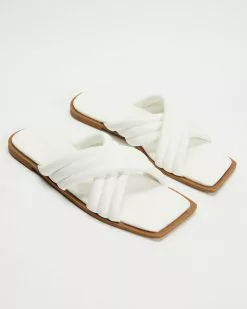 Therapy Spade White Pu