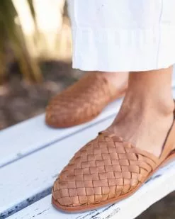 Urge Millie Vintage Tan Oily -Sandals Sales Shop http3A2F2Fstatic.theiconic.com .au2Fp2Furge 6232 5318341 5