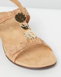 Vionic Farra Backstrap Sandals Gold Cork -Sandals Sales Shop http3A2F2Fstatic.theiconic.com .au2Fp2Fvionic 2972 338586 4