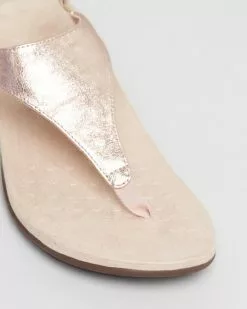 Vionic Kirra Backstrap Sandals Rose Gold -Sandals Sales Shop http3A2F2Fstatic.theiconic.com .au2Fp2Fvionic 5917 854698 4