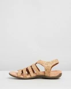 Vionic Harissa Sandals Gold Cork -Sandals Sales Shop http3A2F2Fstatic.theiconic.com .au2Fp2Fvionic 5944 064549 3