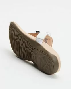 Vionic Amaya Toe Post Sandals White -Sandals Sales Shop http3A2F2Fstatic.theiconic.com .au2Fp2Fvionic 9235 8585041 3