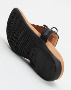 Vionic Amaya Toe Post Sandals Black -Sandals Sales Shop http3A2F2Fstatic.theiconic.com .au2Fp2Fvionic 9424 3085041 3