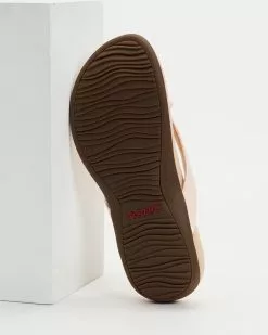 Vionic Bella Toe Post Sandals Pale Blush -Sandals Sales Shop http3A2F2Fstatic.theiconic.com .au2Fp2Fvionic 9685 4695041 4