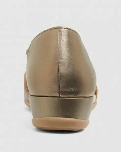 Wide Steps Caroline PEWTER METALLIC -Sandals Sales Shop http3A2F2Fstatic.theiconic.com .au2Fp2Fwide steps 5752 7088441 6