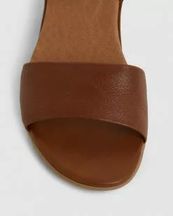 Wide Steps Camden MID BROWN GLOVE -Sandals Sales Shop http3A2F2Fstatic.theiconic.com .au2Fp2Fwide steps 7673 4891441 3