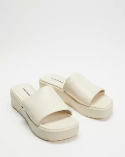Windsor Smith Shook Buttermilk Leather -Sandals Sales Shop http3A2F2Fstatic.theiconic.com .au2Fp2Fwindsor smith 5504 2317731 3