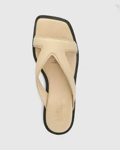 Wittner Akira Leather Slides Beige -Sandals Sales Shop http3A2F2Fstatic.theiconic.com .au2Fp2Fwittner 1205 8051241 5