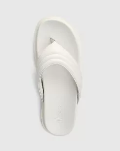 Wittner Avivah Leather Thong Sandals White -Sandals Sales Shop http3A2F2Fstatic.theiconic.com .au2Fp2Fwittner 4528 6396051 5