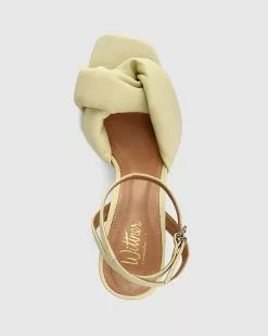 Wittner Valko Leather Sculptured Heel Sandals Green -Sandals Sales Shop http3A2F2Fstatic.theiconic.com .au2Fp2Fwittner 5236 0379931 5