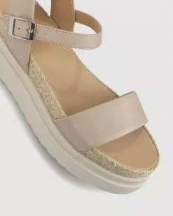 Zeroe Remy Comfort Footbed Sandals Latte -Sandals Sales Shop http3A2F2Fstatic.theiconic.com .au2Fp2Fzeroe 0943 7380541 4