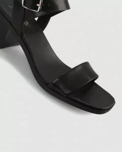 Zeroe Phoebe Block Heel Sandals Black -Sandals Sales Shop http3A2F2Fstatic.theiconic.com .au2Fp2Fzeroe 7473 3828241 4