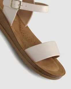 Zeroe Wide Fit Ramble Comfort Sandals Bone -Sandals Sales Shop http3A2F2Fstatic.theiconic.com .au2Fp2Fzeroe 9729 7280541 4